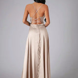 שמלת ערב ארוכה סאטין עם שסע גבוה וגזרה אלגנטית