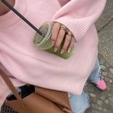 סוודר אוברסייז רך ומחמם בגזרה קלאסית